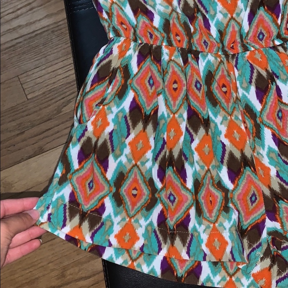 Patterned romper - Picture 2 of 4